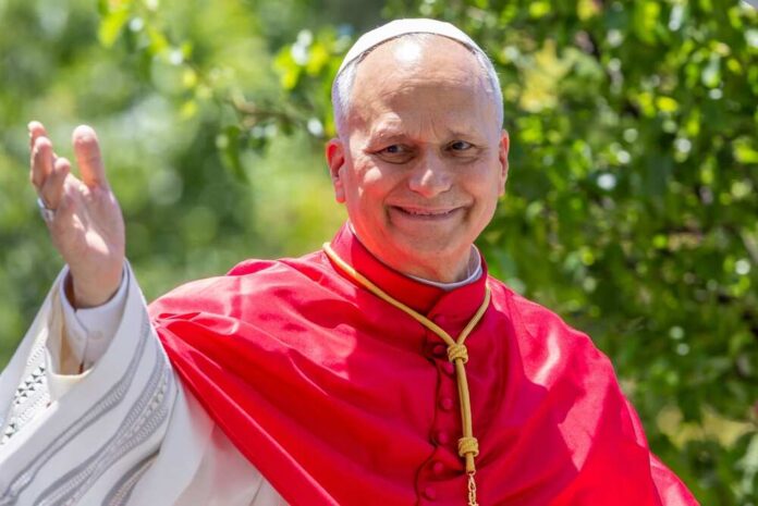 Madrid,,Spain,-,June,6,,2026:,Pope,Leo,Xiv,Visits Catholic cardinal smiling and waving outdoors